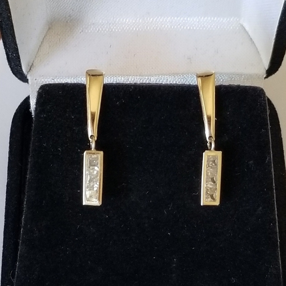 10K Gold CZ Drop Dangling Earrings